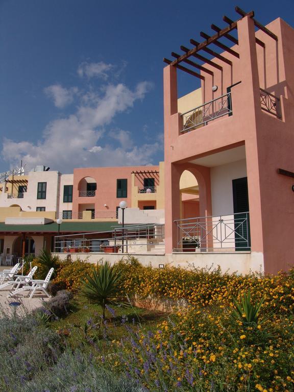Hotel Alizé Santa Cesarea Terme Kültér fotó