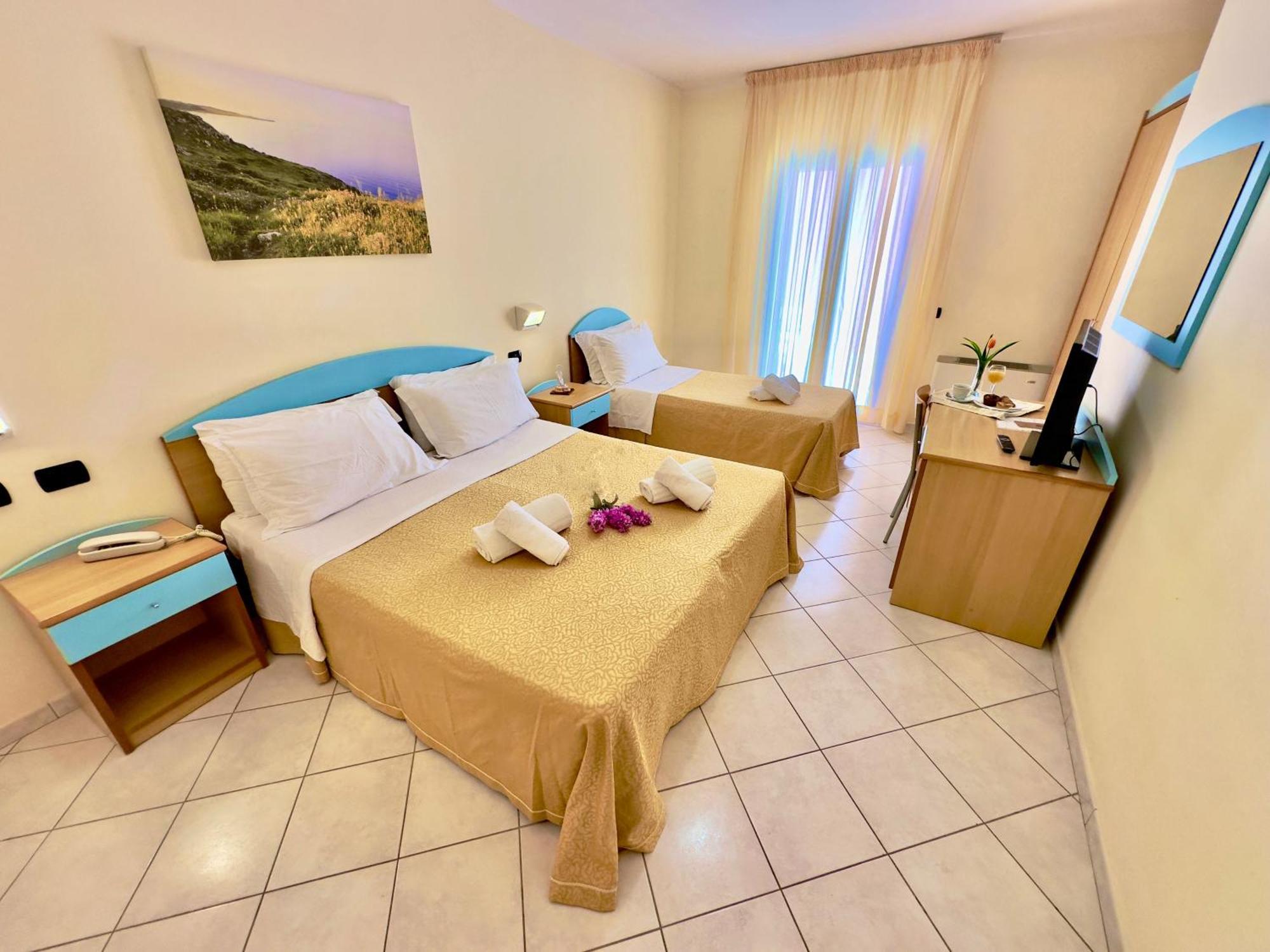 Hotel Alizé Santa Cesarea Terme Kültér fotó