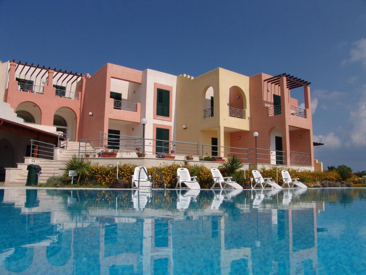 Hotel Alizé Santa Cesarea Terme Kültér fotó